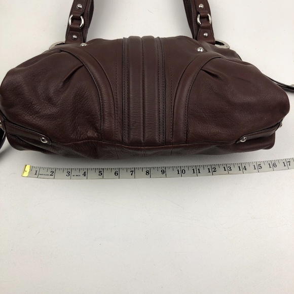 B. Makowsky Leather Shoulder Bag - Picture 5 of 9